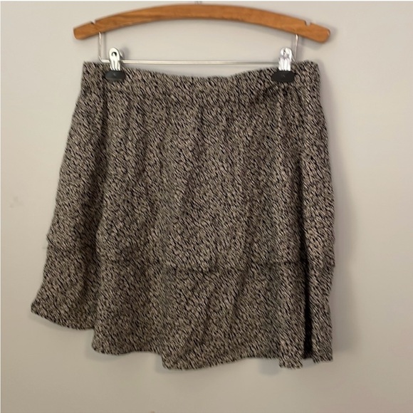 Madewell Pull-On Tiered Black Pattern Mini Skirt - Picture 4 of 4